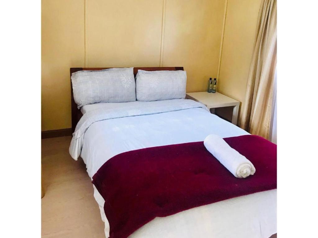 Royale Health Club Hotel Nairobi Exterior foto