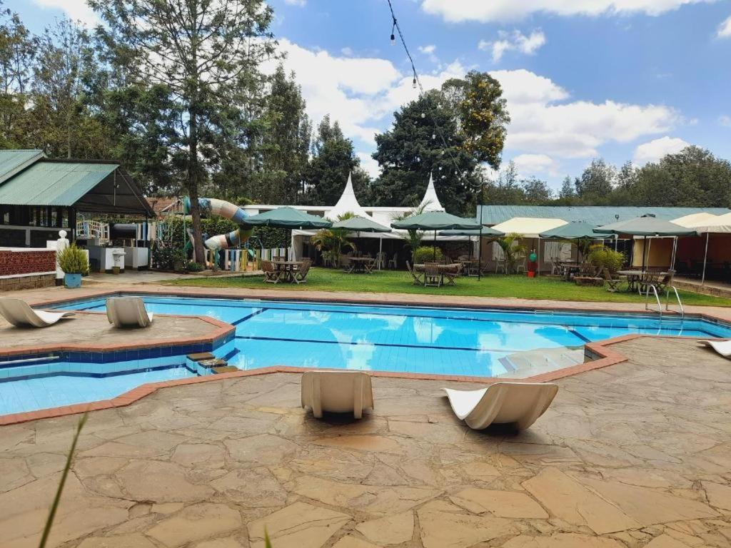 Royale Health Club Hotel Nairobi Exterior foto